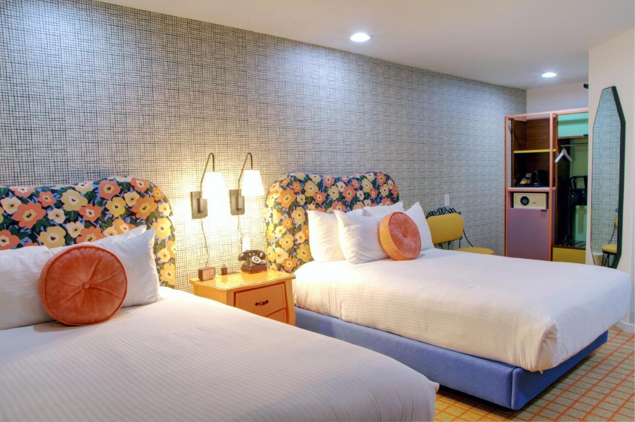 The Hollywood Franklin Near Universal Hotel 3*