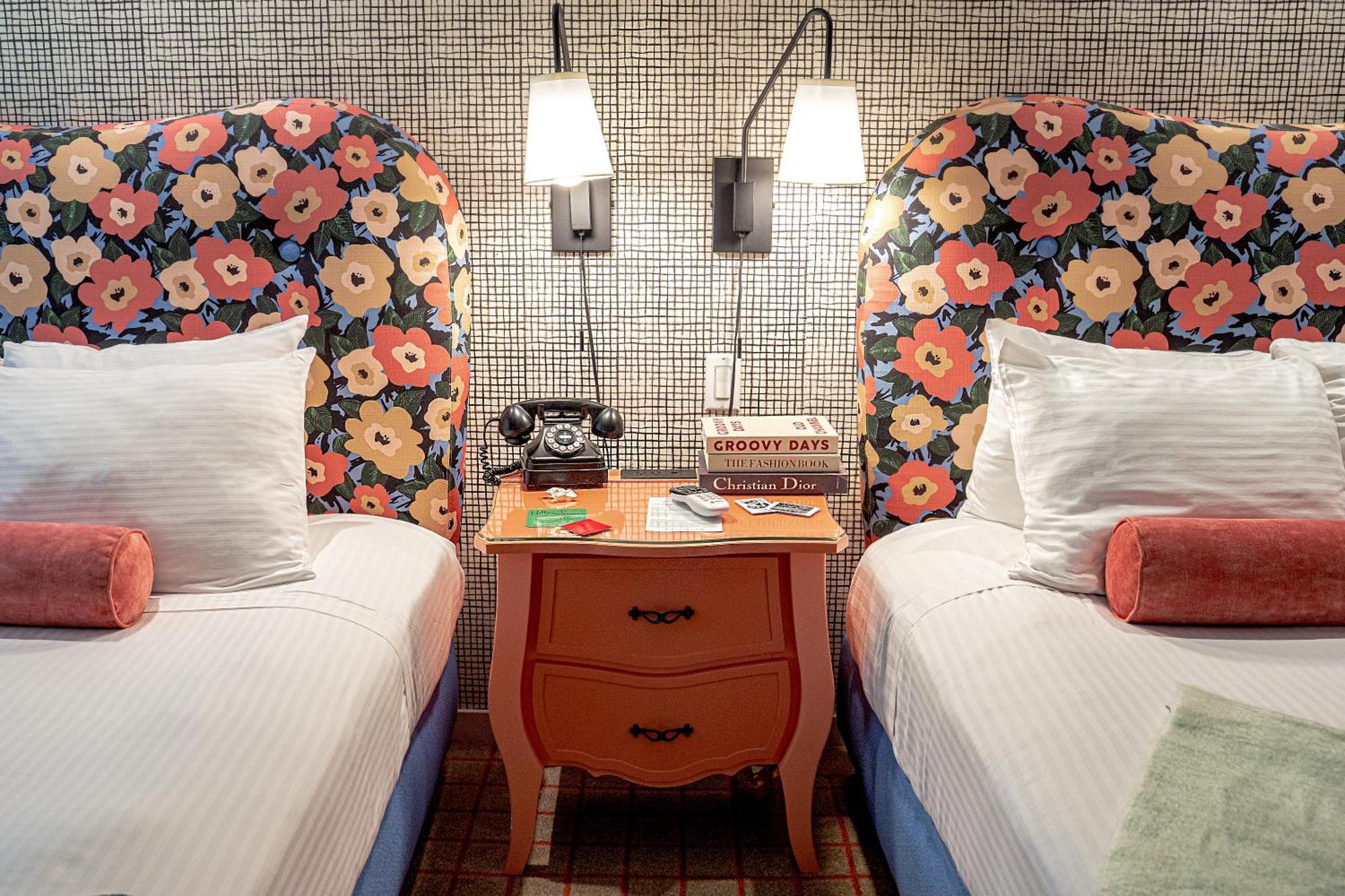 Hotel The Hollywood Franklin Near Universal 3*